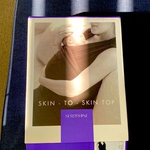 New without tags | Seraphine baby wearing skin to skin top | gray | medium